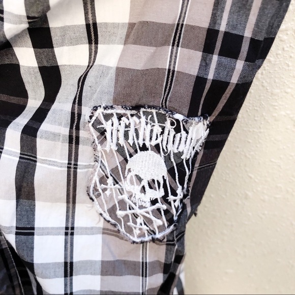 Affliction Button Down Shirt Sz XL - Picture 5 of 7